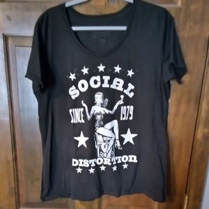 Social Distortion tee size 1 Torrid EUC